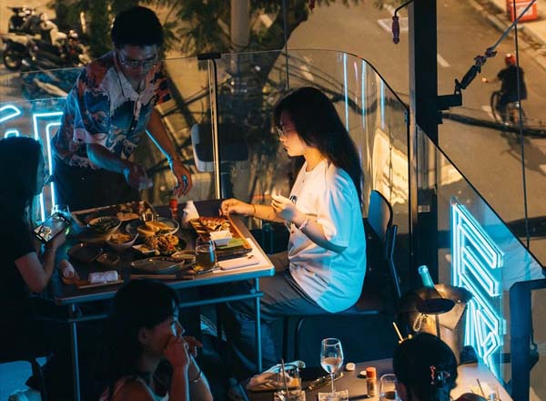 Rooftop Dining